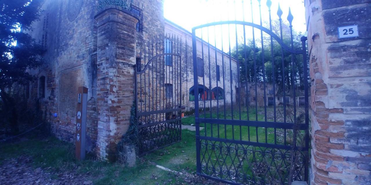 Lo Scrigno Di Lara Villa Ceresara Exteriör bild